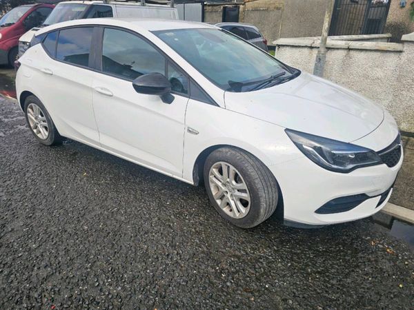 Opel astra van 2022 - Main image