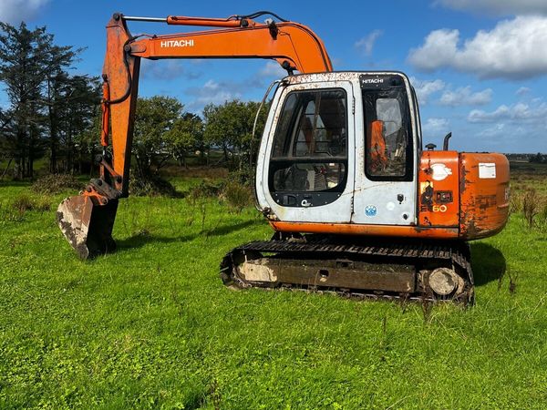 Hitachi ex60-5 - Main image
