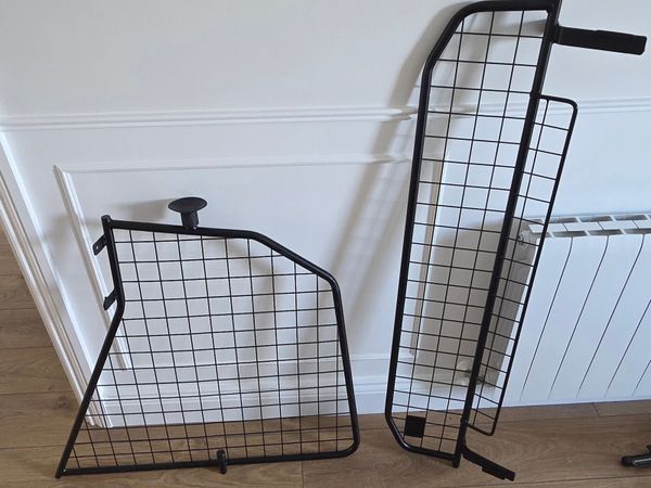 Dog guard and divider - Main image