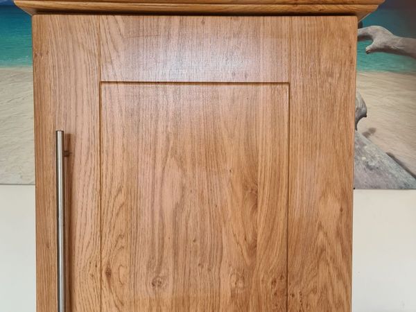 Overhead Kitchen press 62cm x 50cm x 32cm delivery - Main image