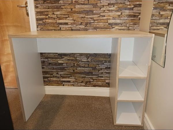 Desk with Mirror - Main image