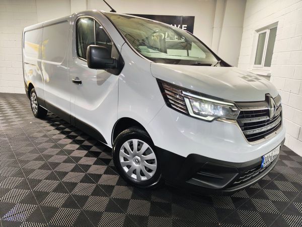 Renault Trafic 2022 PRICE INCLUDES VAT - Main image