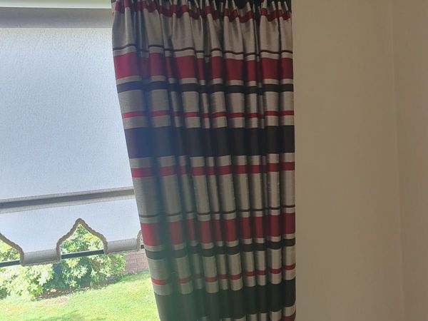 Curtains - Main image