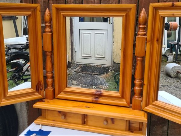 Pine Dresser top Vanity Mirror unit with side mirr - Main image