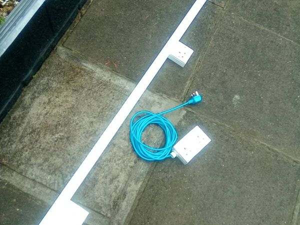 3. SOCKETS.   MOUNTED. ON.  TRUNKING.  AND.  LEAD. - Main image
