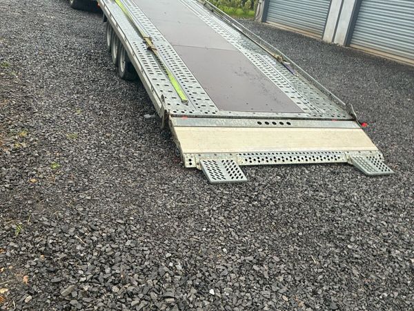 Brian James T6 transporter - Main image