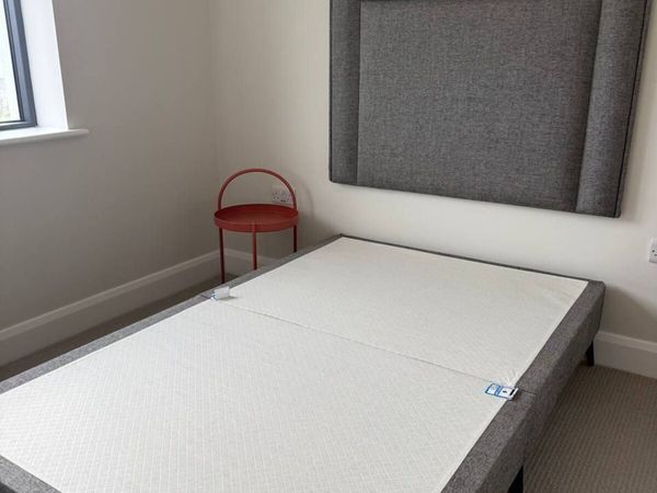 4ft Small Double Bed & drawer (mattress is gone) - Main image