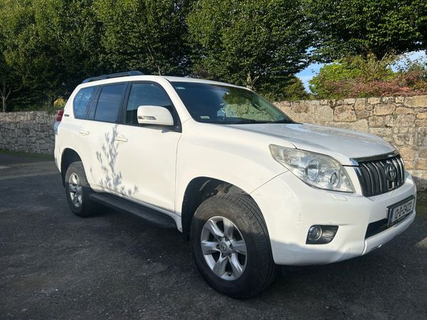 Toyota Land Cruiser 2012 - Main image