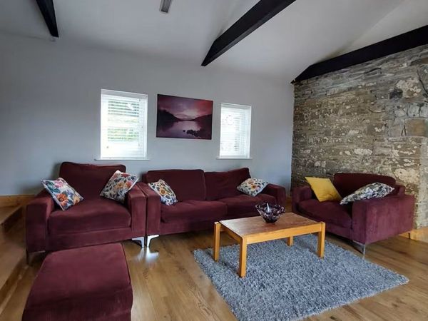 Short-Term 2-Bed House Rental-€150/week - Main image