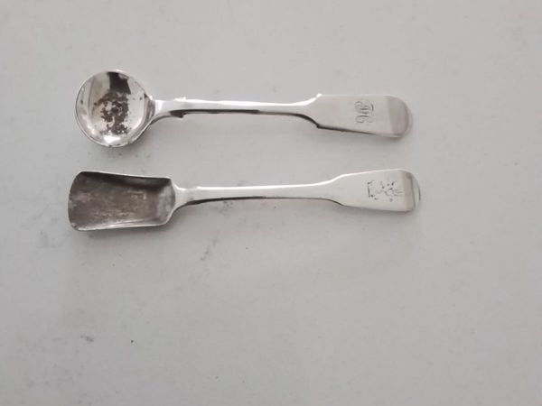 Miniature salt spoons - Main image