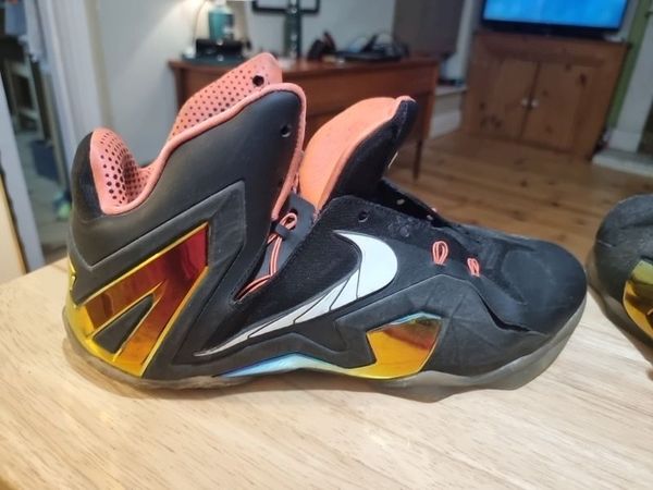 Nike LeBron  11 Elite Black/Gold Basketball Shoes 642846-002 UK 12/EU 47.5/US 13 - Main image