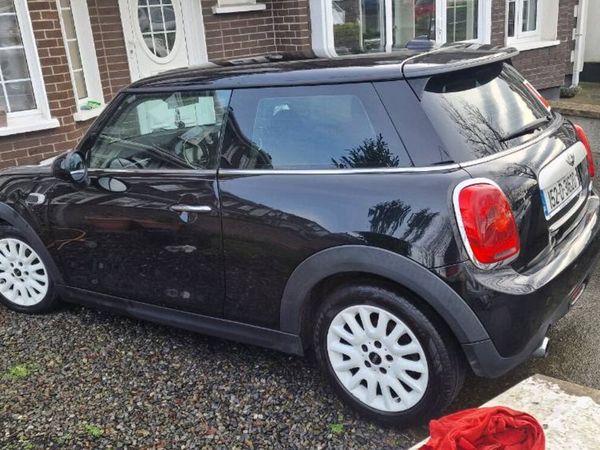 2015Mini Cooper1.5Manual150k Km. - Main image