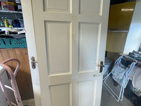 2 Internal doors €50 each - Main image
