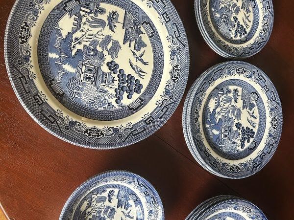 Willow Pattern dining set - Main image