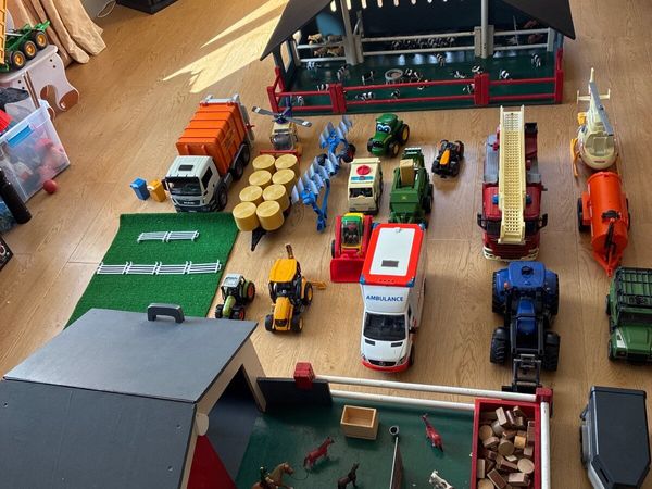 Toy Farm - Main image