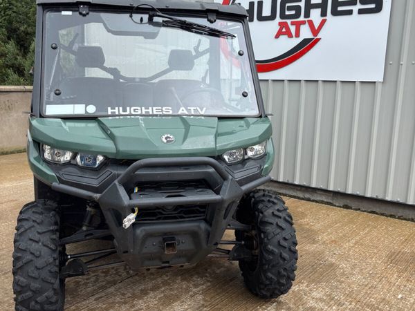 2022 Can-Am Traxter HD9 - Main image