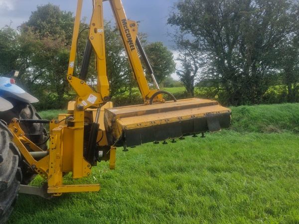 Mc Connel PA93 Superslew hedgecutter - Main image
