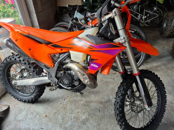 Enduro bikes - Main image
