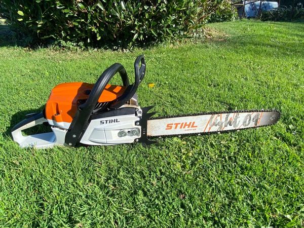 Chainsaws and lawnmowers - Main image