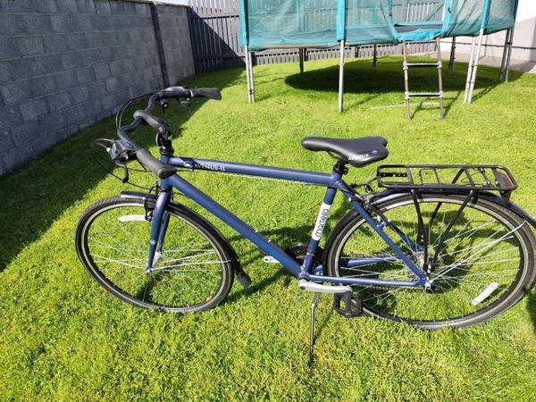 His and hers bikes - Main image