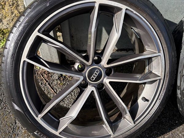 19 inch Audi S line wheels - Main image