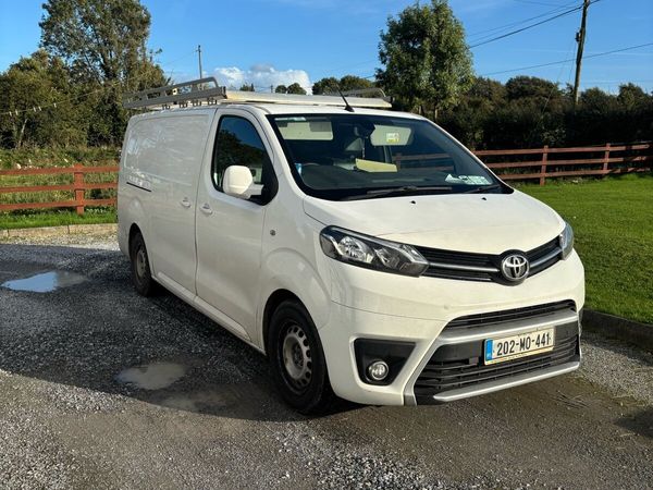 Toyota proace - Main image