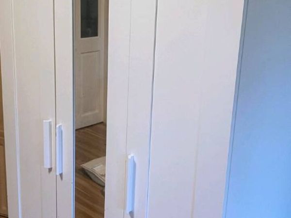 Simple white Wardrobe - Main image