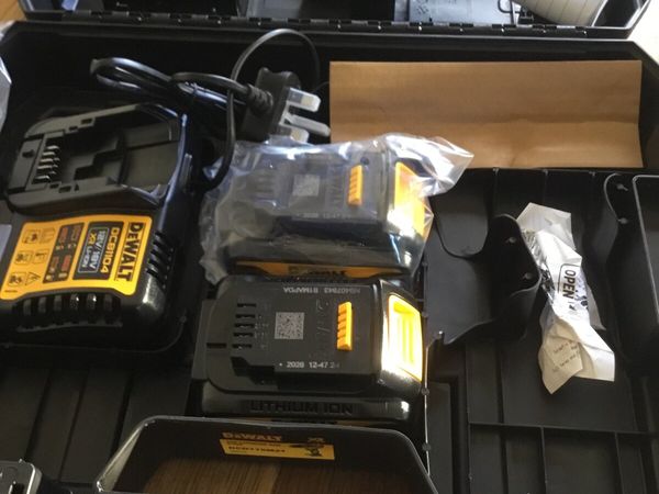 Dewalt batteries 18v - Main image