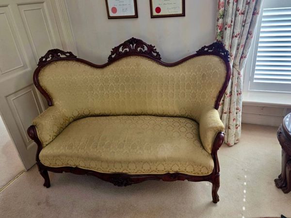 Antique Chaise - Main image