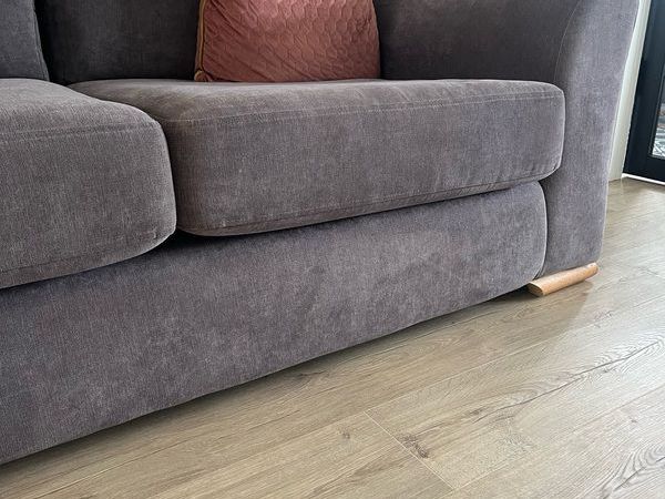 2 seater x 2 purple couches - Main image