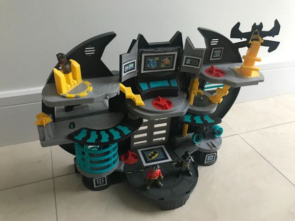 Imaginext Batman Batcave Toy - Main image