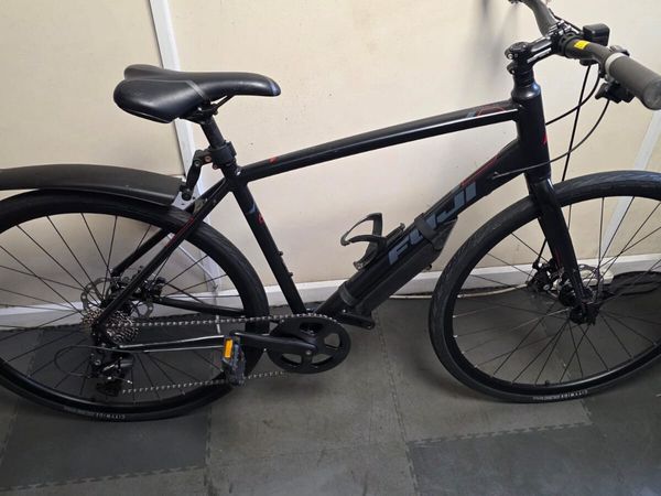 Fuji Hybrid Bike 28” / 700c – 19” Frame - Main image