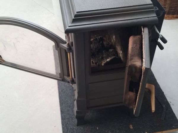 Stove with back boiler - Main image