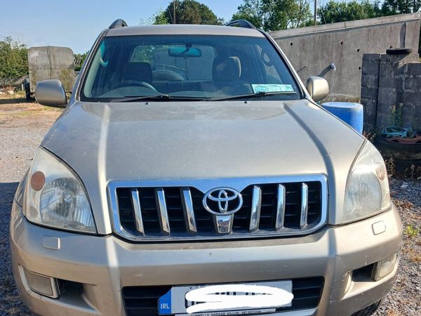 Toyota landcruiser - Main image
