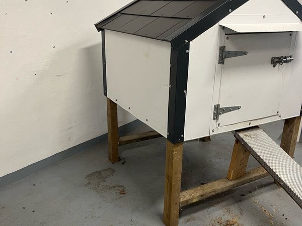 Chicken coop - Main image