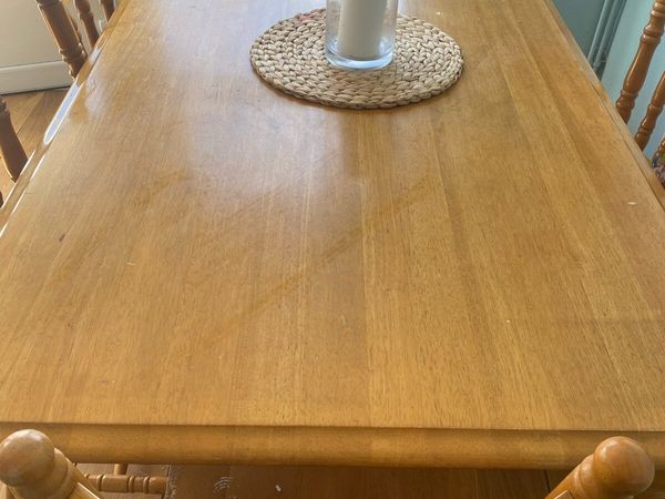 Table and Chairs - Main image