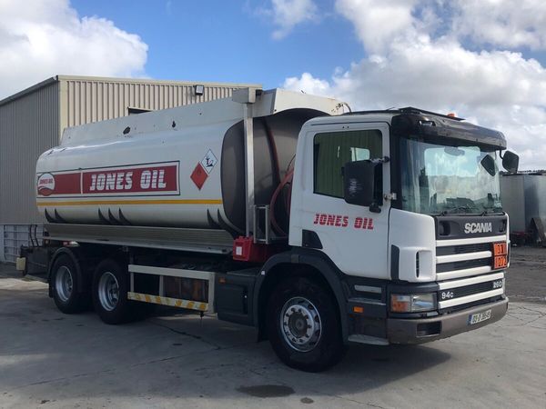 Scania 94D fuel tanker - Main image