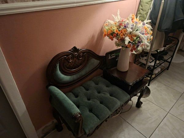 Telephone stand - Main image