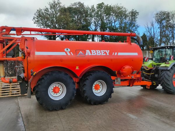 Abbey 4000 Gallon tanker - Main image