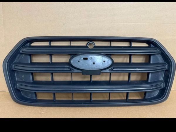 Ford transit mk8/mk9 grill - Main image