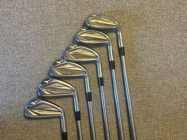 Mizuno JPX 923 forged irons - Main image