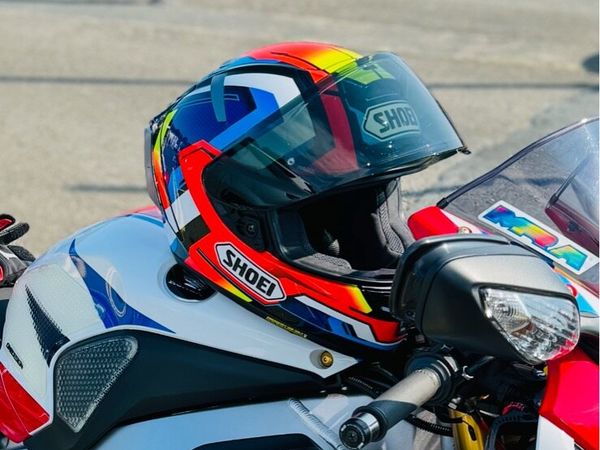 Shoei helmet - Main image