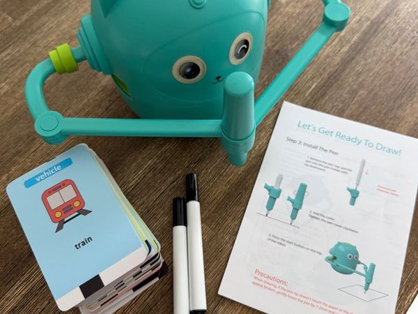 Drawing robot - Main image