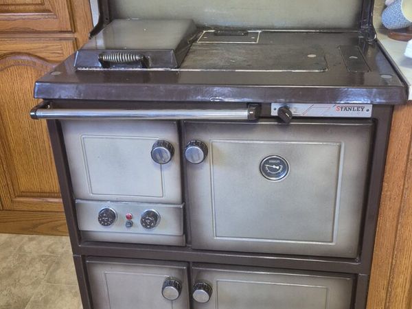 Stanley oil cooker - Main image