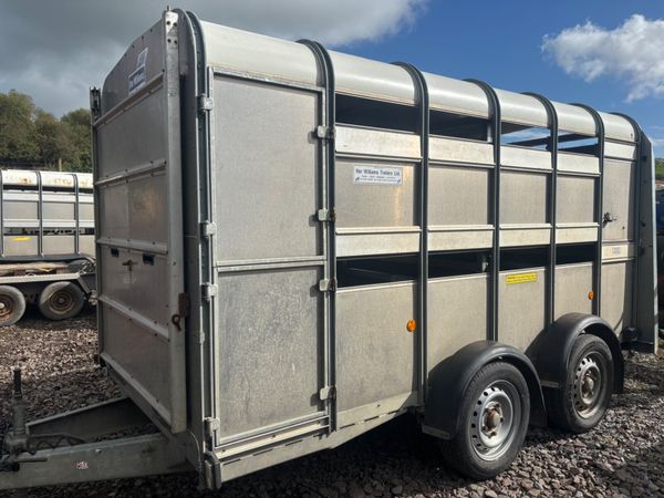 Ifor Williams 12ft x 5ft cattle / sheep trailer - Main image