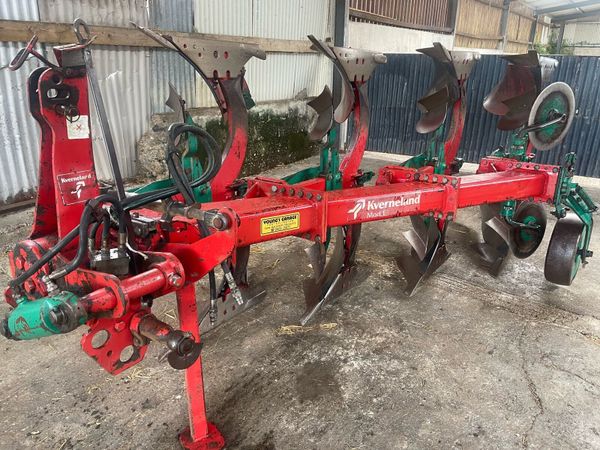 Kverneland 4 furrow Mod E 14in - Main image