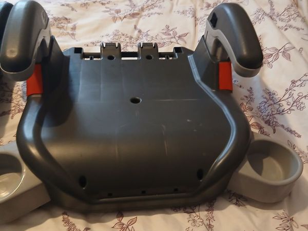 Booster car seats FREE - Main image