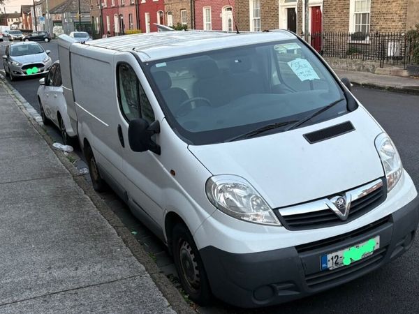**2012 Vauxhall Vivaro 2.0L SWB – €3,100** - Main image