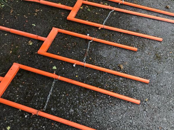 Steel log support stakes - Main image