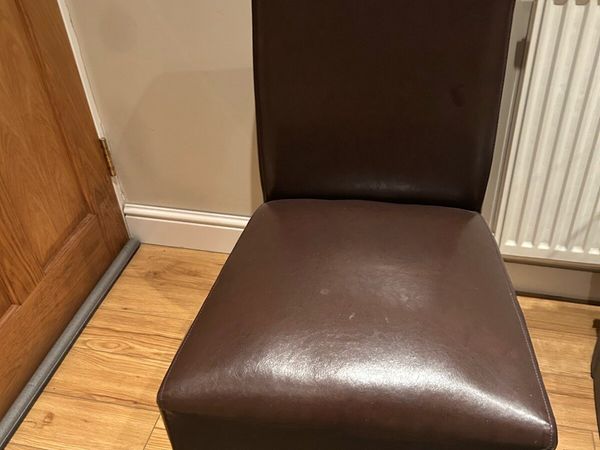 4 Chairs Dark Brown - Main image